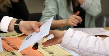 لِمَاذا فَشِلَ حِزْبُ “العَدَالةِ والتَنْمِيةِ” في الانْتخَاباتِ البَلدِيةِ التُرْكيةِ؟