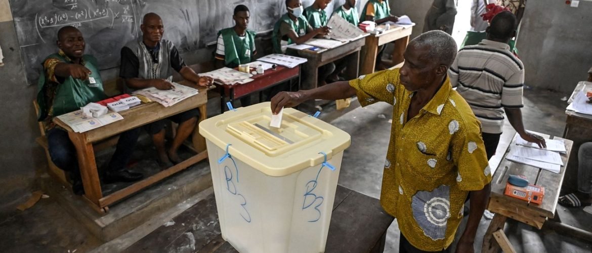 المشهد السياسي في مالي بعد الاستفتاء على الدستور